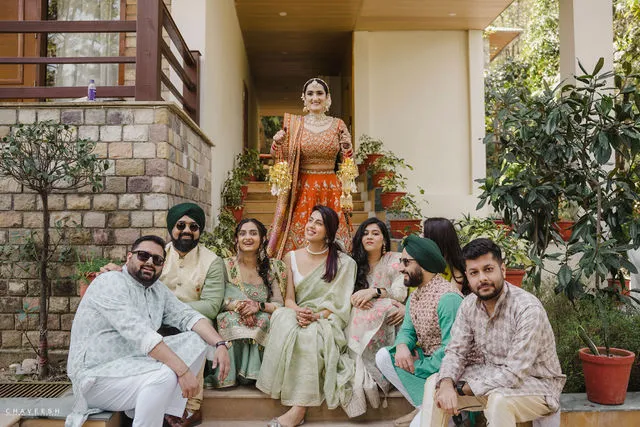 Bridesmaids in yellow outfits